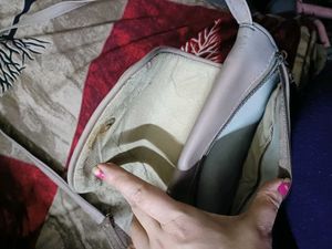 Crossbody Bag - Stylish and Practical