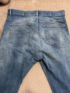 Men’s Light Wash Denim Jeans