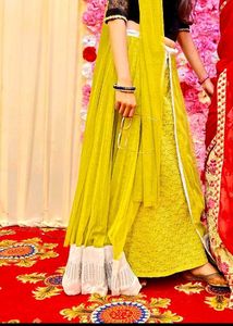 Mehandi Lightweight Lehnga