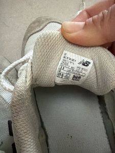 New Balance Sneakers size US 3.5