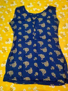 3 Stylish Floral Print Kurtas Set