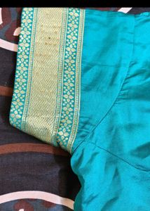 Elegant Teal Silk Saree with Gold Border