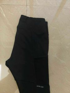HRX Slim Rapid Dry Tights.