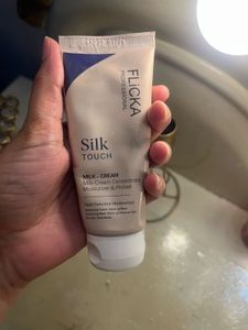 💗Flicka moisturizer 💗