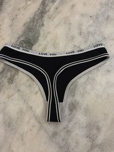Lingerie Set "Love You" Thongs
