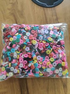 multi colour rubber beads