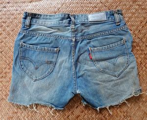 Levi's shorts for women