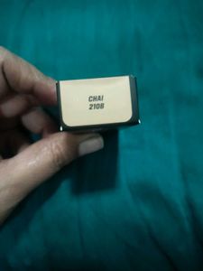 Huda beauty easy blur foundation