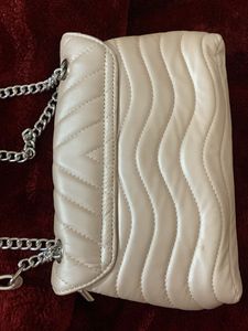 Stylish Quilted Shoulder Bag