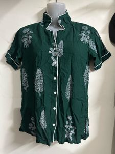 Chic Green Printed Short Sleeve Top