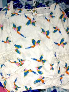 Beautiful Printed Soft  Crop Top