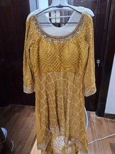 🎉Today only🎉mustard heavy high low suit