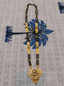 Elegant Gold Mangalsutra