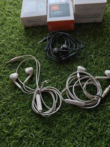 Samsung &amp; Apple Chargers &amp; Earphones