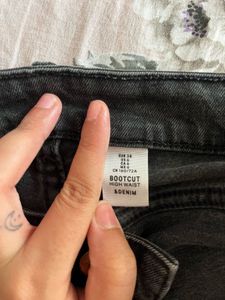 H&amp;M bootcut Jeans