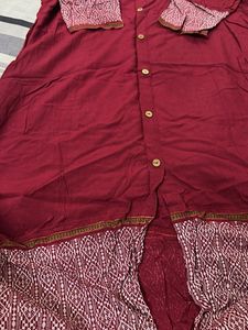 Maroon Kurta with Printed Sleeves