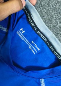 Under Armour compression t-shirt