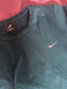 Nike T-Shirt