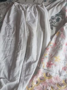 White Floral Embroidered Kurta Set