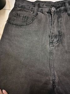 Urbanic charcoal Wide-Leg Ankle-Cut Jeans