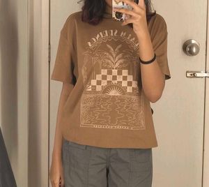 H&amp;M T-shirt