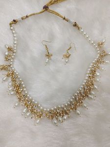 Fresh Water Pearls Necklace Set