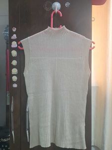 BEIGE Sleeveless Mock Neck Ribbed Top