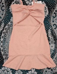 Chic Twist Front Cutout Mini Dress