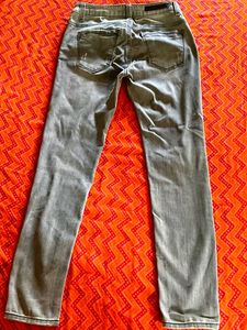 Grey Distressed Skinny Jeans