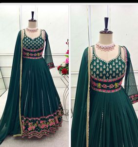 Elegant Embroidered Kurta Set
