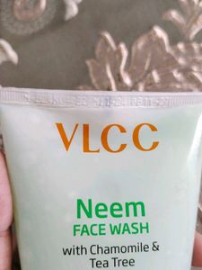VLCC Neem Face Wash