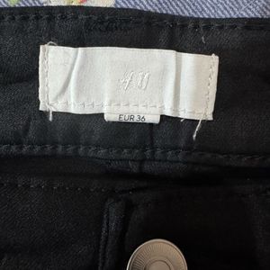 H&amp;M Black Pants EUR 36