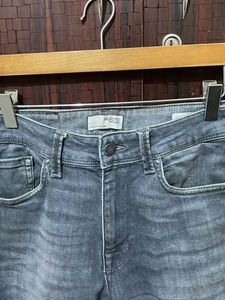 Stylish Grey Wash Jeans