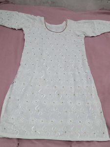 kurti and garara