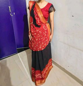 Red & Black Bandhani Saree