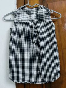 Gingham Sleeveless Top