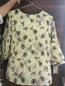 Stylish Floral Print Top