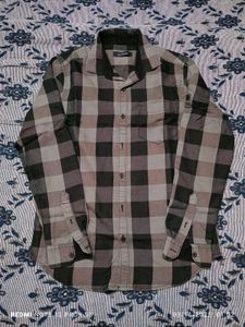 Sale 99rs. Highlander Checkered Shirt L
