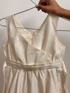 Elegant Cream Party Dress
