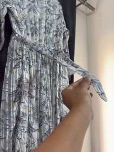Elegant Floral Print Maxi Dress