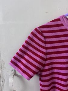Striped crop Tee Size 34-36