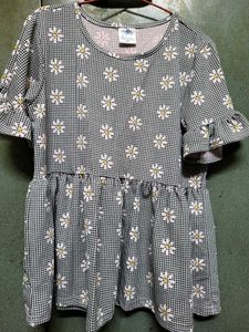 Women floral peplum top