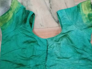 Shaded Green Saree With Stitched Blouse