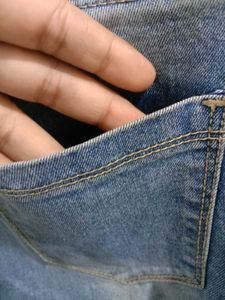 Stylish Women's Light Wash Wide Leg Jeans