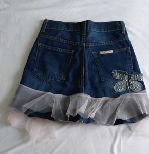Denim Skirt with Butterfly Applique✨️🎀