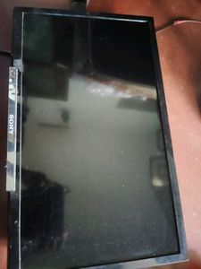 Sony bravio - used screen lines but works