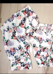 Floral Print Puff Sleeve Top