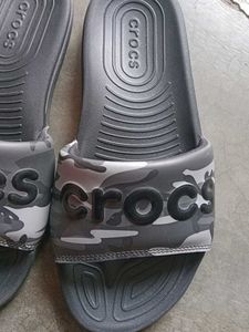 CROCS Black Sliders