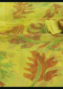 Vintage Floral Print Saree