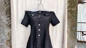 I. Chic Black Off-Shoulder Button-Up Dress